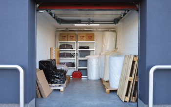 Messing Storage DriveUp — Less Mess Storage