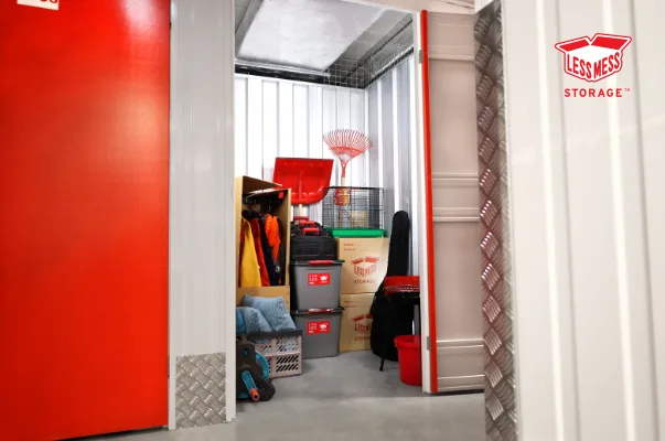 zestaw_awaryjny_w_self_storage